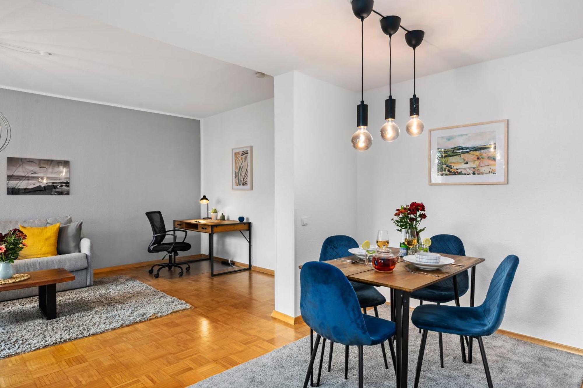 Stilvolle Stadtoase, 116 Qm, Parkblick, Wassernah, Parkplatz Вилхелмсхафен Екстериор снимка